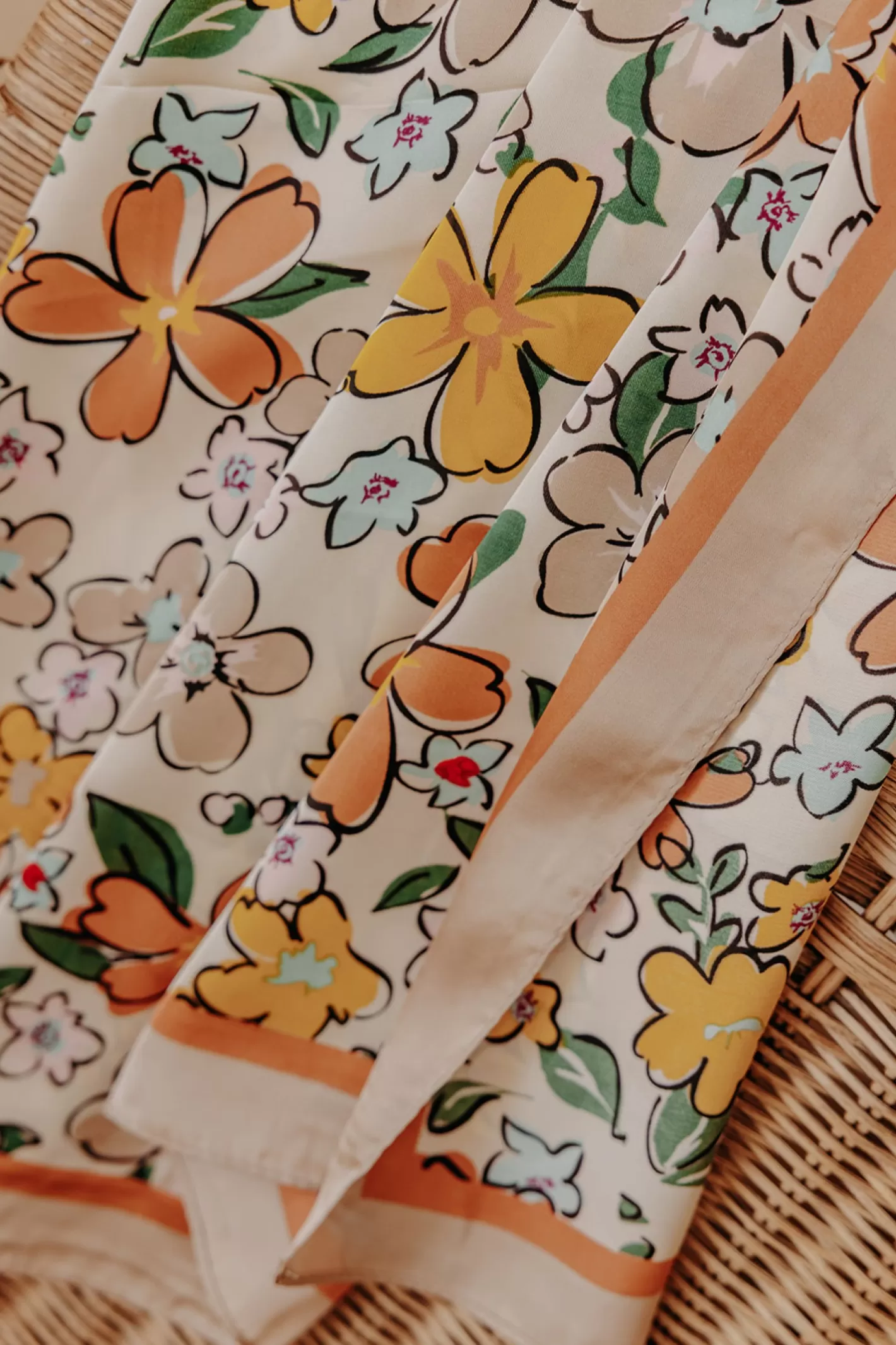 foulard_loulou_2.webp Best Foulard LOULOU Accessoires