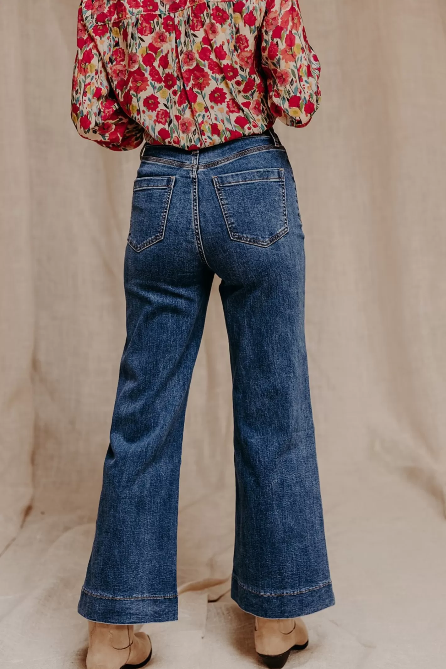 jean_gasparette_3.webp Shop Jean GASPARETTE Jean, Pantalon, Short, Combinaison