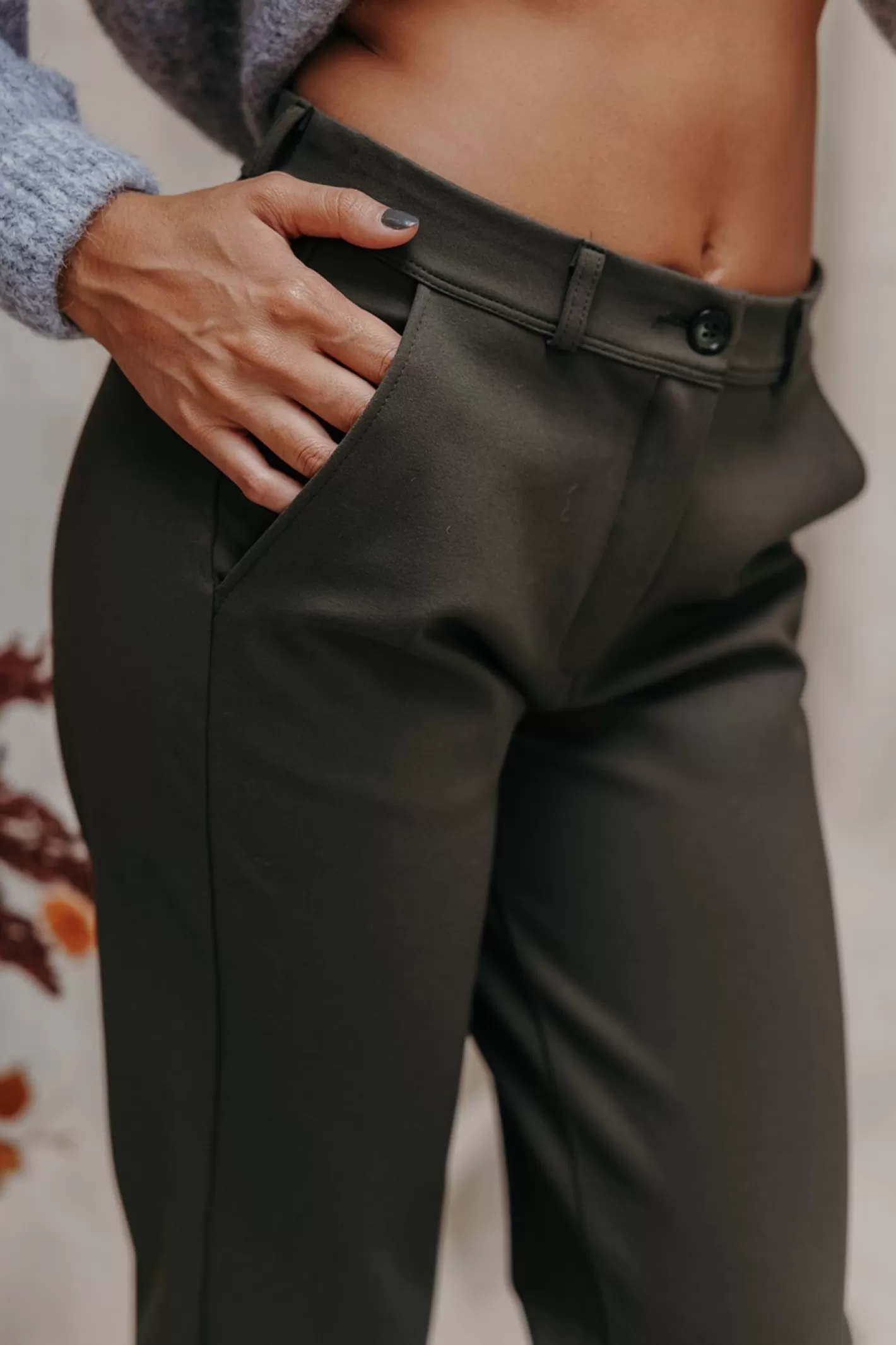 pantalon_milan_2.webp Hot Pantalon MILAN Jean, Pantalon, Short, Combinaison