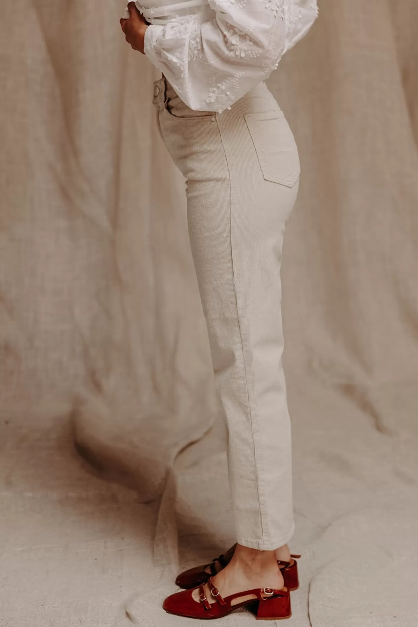 pantalon_solange_3-2.webp Outlet Pantalon SOLANGE Jean, Pantalon, Short, Combinaison