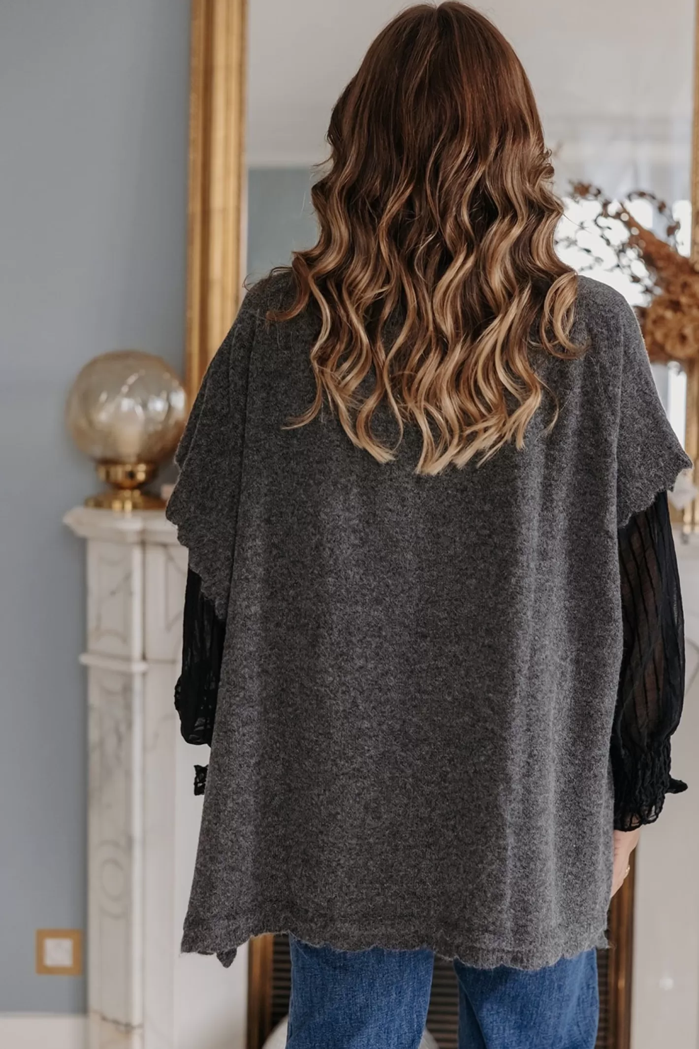 poncho_visummer_2.webp Outlet Poncho VISUMMER Pull, Gilet, Sweat
